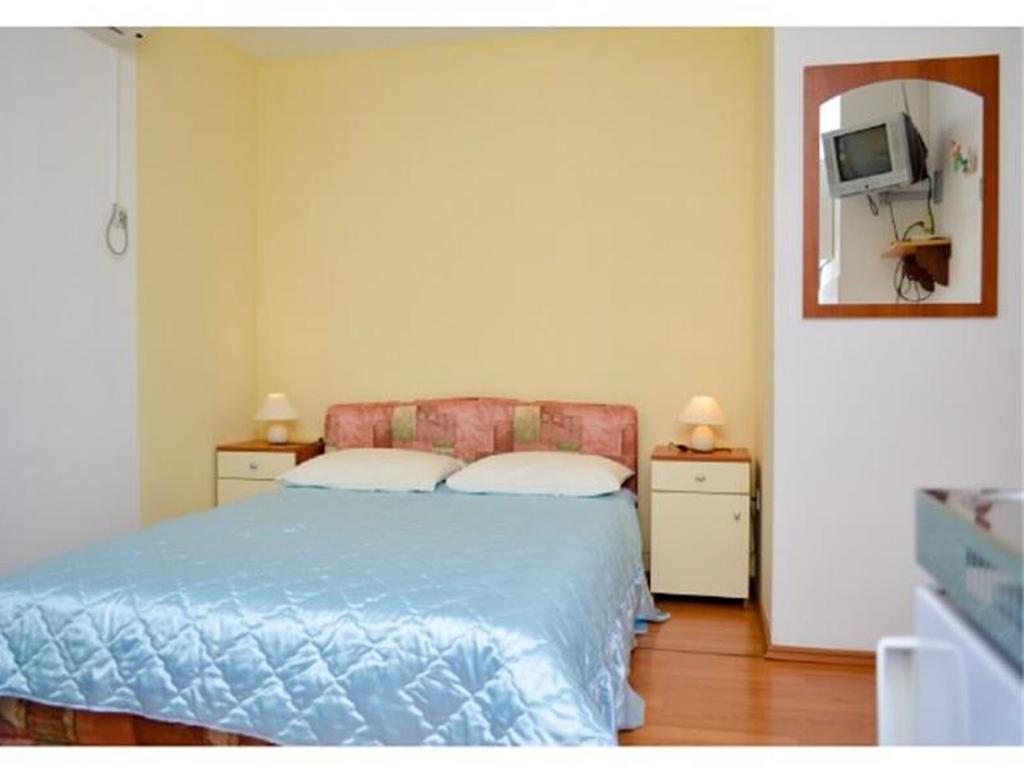 Apartments Srhoj Stari Grad  Extérieur photo
