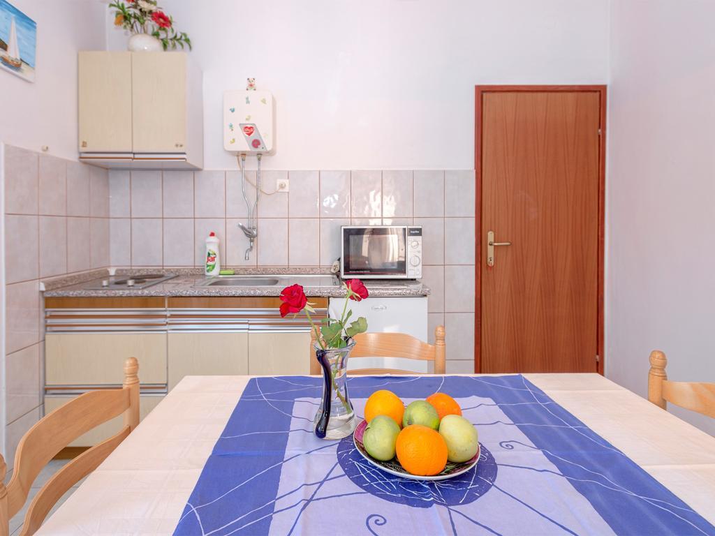 Apartments Srhoj Stari Grad  Extérieur photo