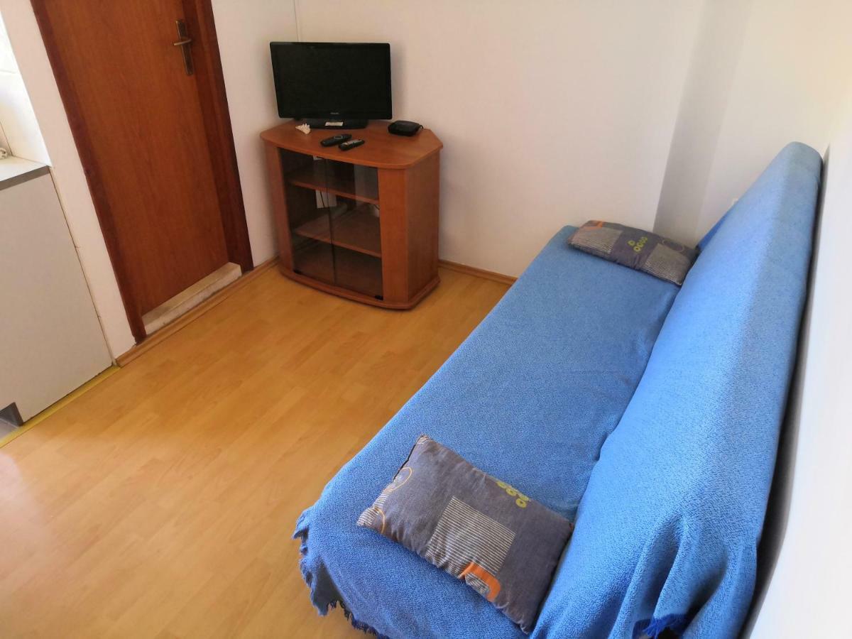Apartments Srhoj Stari Grad  Extérieur photo