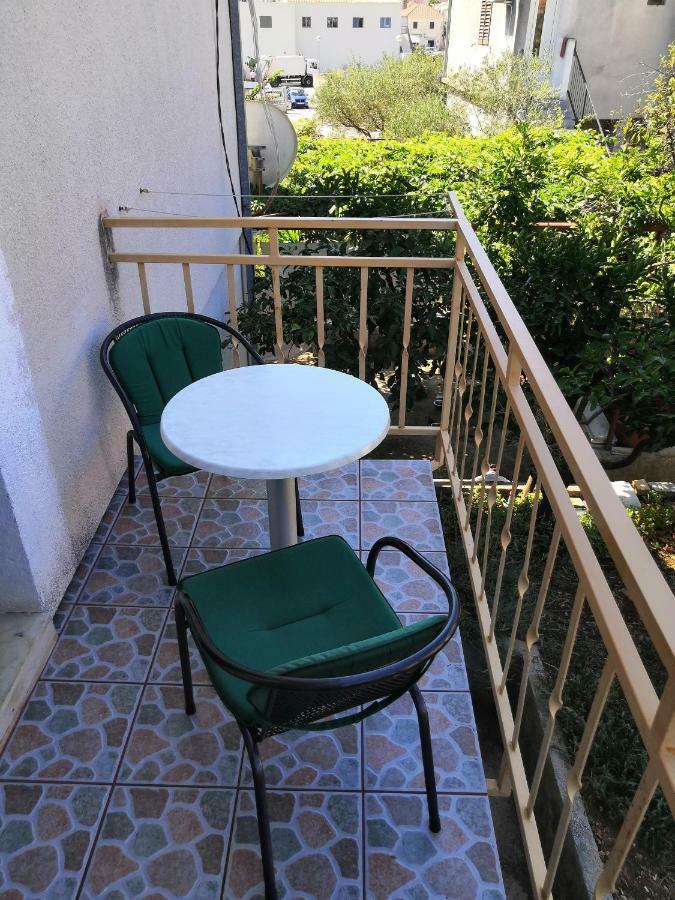 Apartments Srhoj Stari Grad  Extérieur photo